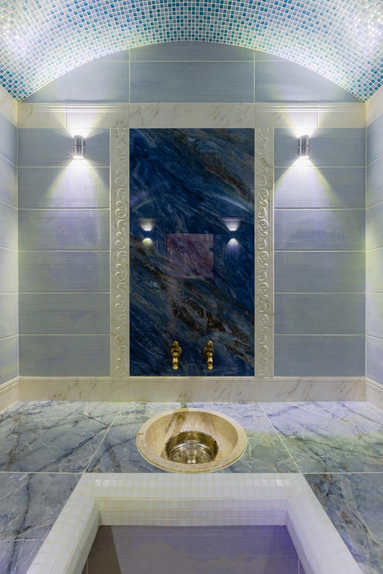 Luxury Apartment With Pool And Hammam Kijev Kültér fotó